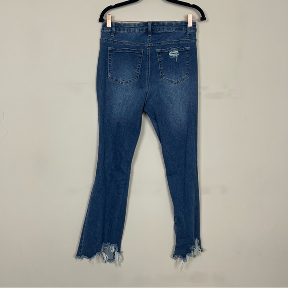A BEAUTIFUL SOUL SKINNY FLARE RIPPED JEANS SIZE 12 DARK WASH - Picture 8 of 12